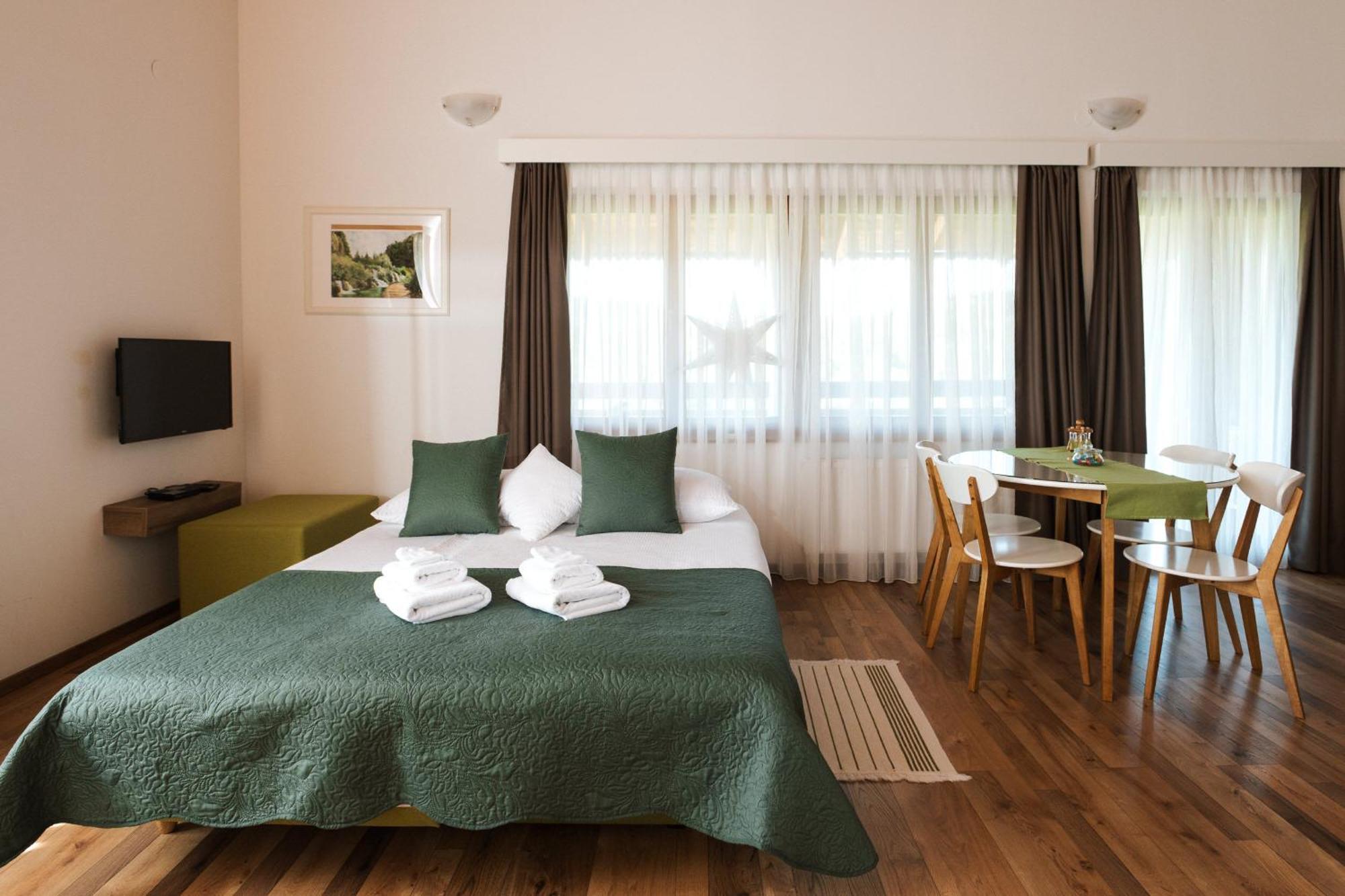 B&B Apartments Buric Plitvice Lakes Plitvička Jezera المظهر الخارجي الصورة